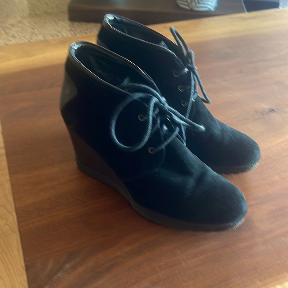 Aquatalia by Marvin K - size 39 black suede lace-up wedge ankle bootie
